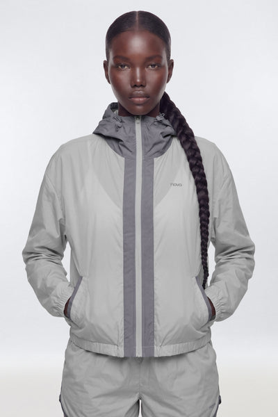 https://cdn.shopify.com/s/files/1/0293/9277/files/05-22-26_S7_38_PDSNSWCDL001_GreySilver_JZ_SO_14-30-22_76400-22_AB_ES_JA.jpg?v=1780933385&with=400&height=600