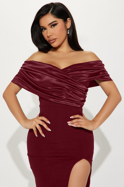 https://cdn.shopify.com/s/files/1/0293/9277/files/05-23-23Studio3_RA_IM_11-18-45_25_DR2452_Black_R_0366_EH7.10.53AM_EH_KP_Wine.jpg?v=1755735454&with=400&height=600