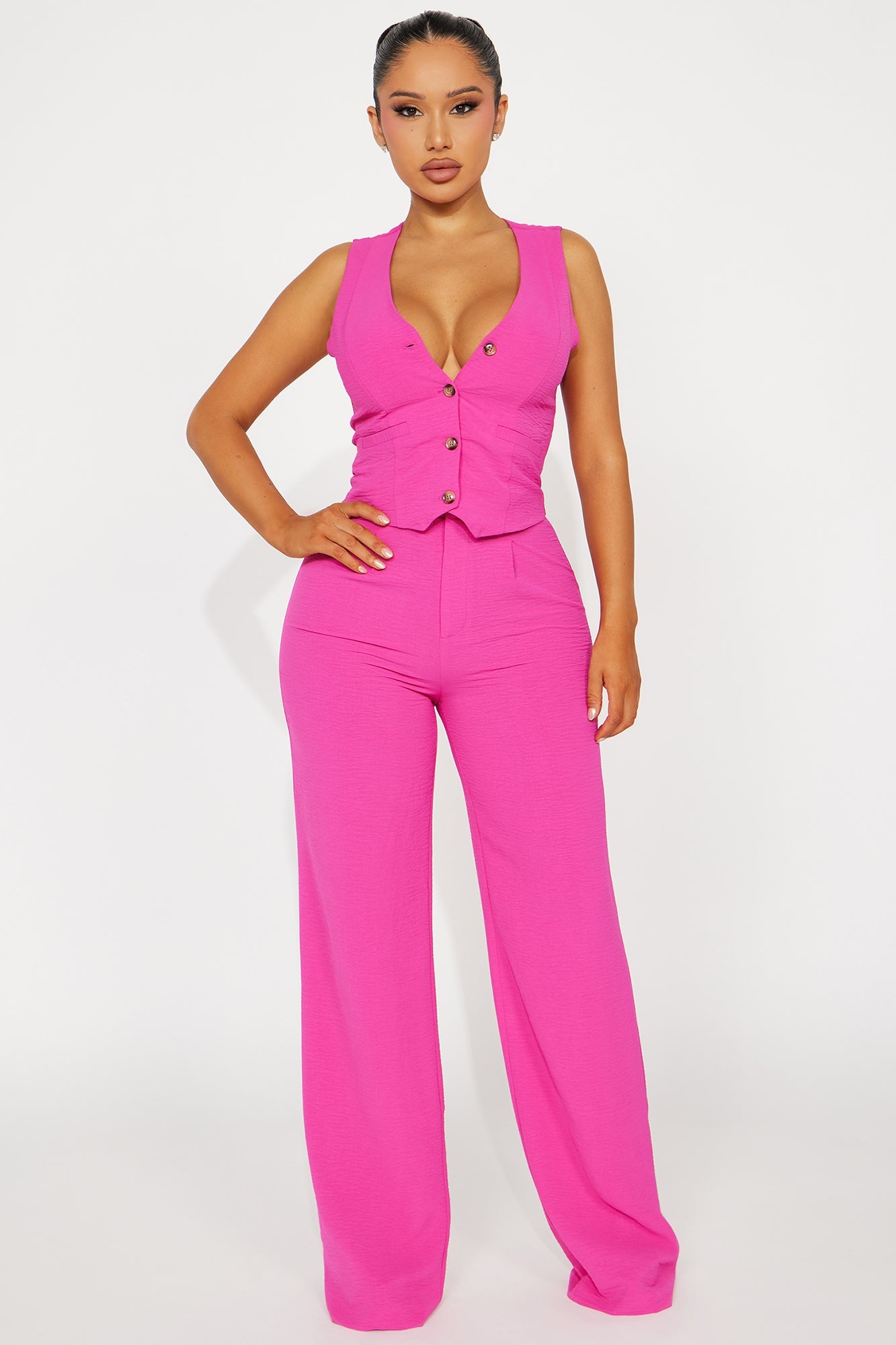 https://cdn.shopify.com/s/files/1/0293/9277/files/05-23-24_S3_55_RWS34353_Magenta_HY_AP_13-35-38_13843_MH_PXF.jpg?v=1716934847