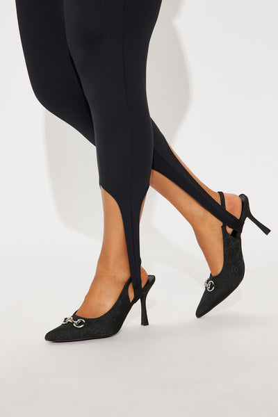 https://cdn.shopify.com/s/files/1/0293/9277/files/05-23-25_S4_37_JP16957_Black_AE_JS_12-39-27_PLUS_40135_PXF.jpg?v=1749149539&with=400&height=600