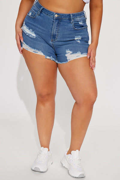 https://cdn.shopify.com/s/files/1/0293/9277/files/05-25-23Studio5_KT_DB_11-50-47_28_YJDMS07_MediumWash_P_40674_PLUS_PXF.jpg?v=1685484100&with=400&height=600