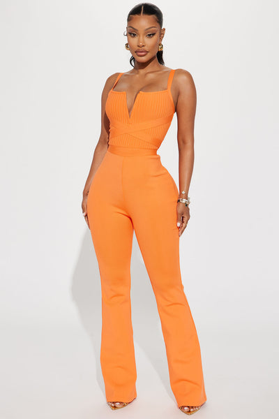 https://cdn.shopify.com/s/files/1/0293/9277/files/06-01-23Studio2_KJ_RL_11-50-38_6_74980E_Orange_31303_DQ.jpg?v=1686257328&with=400&height=600