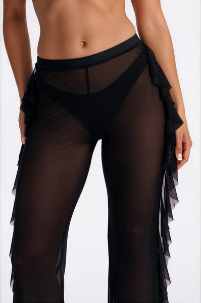 https://cdn.shopify.com/s/files/1/0293/9277/files/06-01-26_S5_43_CK2433_Black_JC_EO_14-07-26_2273-FN_Remi-SG.jpg?v=1781211287&with=400&height=600