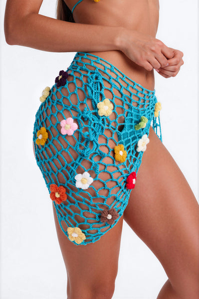 https://cdn.shopify.com/s/files/1/0293/9277/files/06-01-26_S5_55_26SWMHUA007_Bluecombo_JG_JS_15-03-58_55669-FN_Remi-_CM_CM_b42536db-81bb-4517-8fff-e2c0e5a41f83.jpg?v=1781211542&with=400&height=600