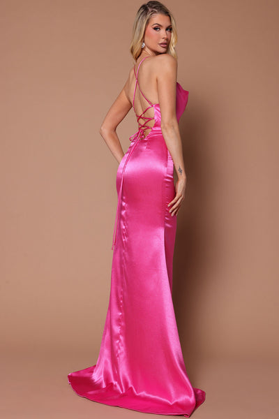 https://cdn.shopify.com/s/files/1/0293/9277/files/06-02-23LUXE_TH_IM_12-16-50_28_A25957_HotPink_0890_CM.jpg?v=1686248368&with=400&height=600