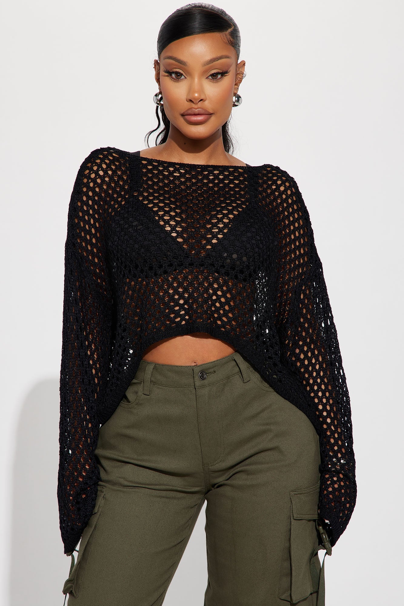 https://cdn.shopify.com/s/files/1/0293/9277/files/06-02-23Studio2_CXB_RL_11-13-43_11_AA83481_Black_31833_SG.jpg?v=1686336143