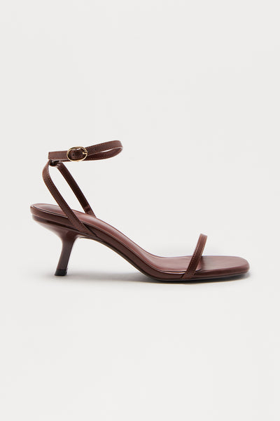 https://cdn.shopify.com/s/files/1/0293/9277/files/06-02-25_S15_56_SANGRIA02_Brown_CR_15-23-03_FLATLAY_5899_PXF.jpg?v=1755813903&with=400&height=600