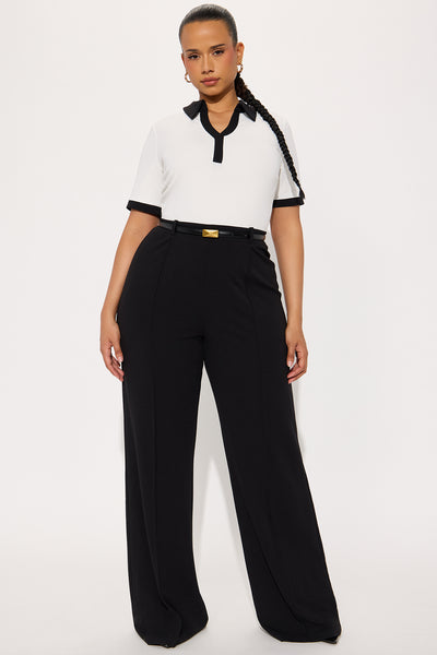 https://cdn.shopify.com/s/files/1/0293/9277/files/06-02-25_S8_48_JP24359_WhiteBlack_KJ_IM_11-57-06_PLUS_6830_PXF.jpg?v=1750966332&with=400&height=600