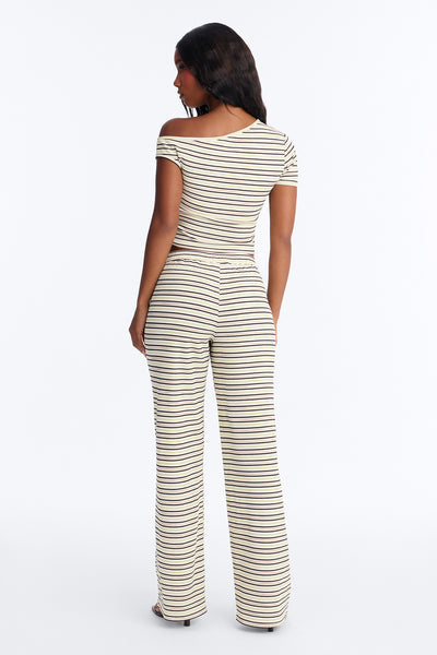 https://cdn.shopify.com/s/files/1/0293/9277/files/06-02-26_S7_48_MN4953BSET_Creamcombo_CC_PC_14-51-28_13963_PXF.jpg?v=1780609397&with=400&height=600