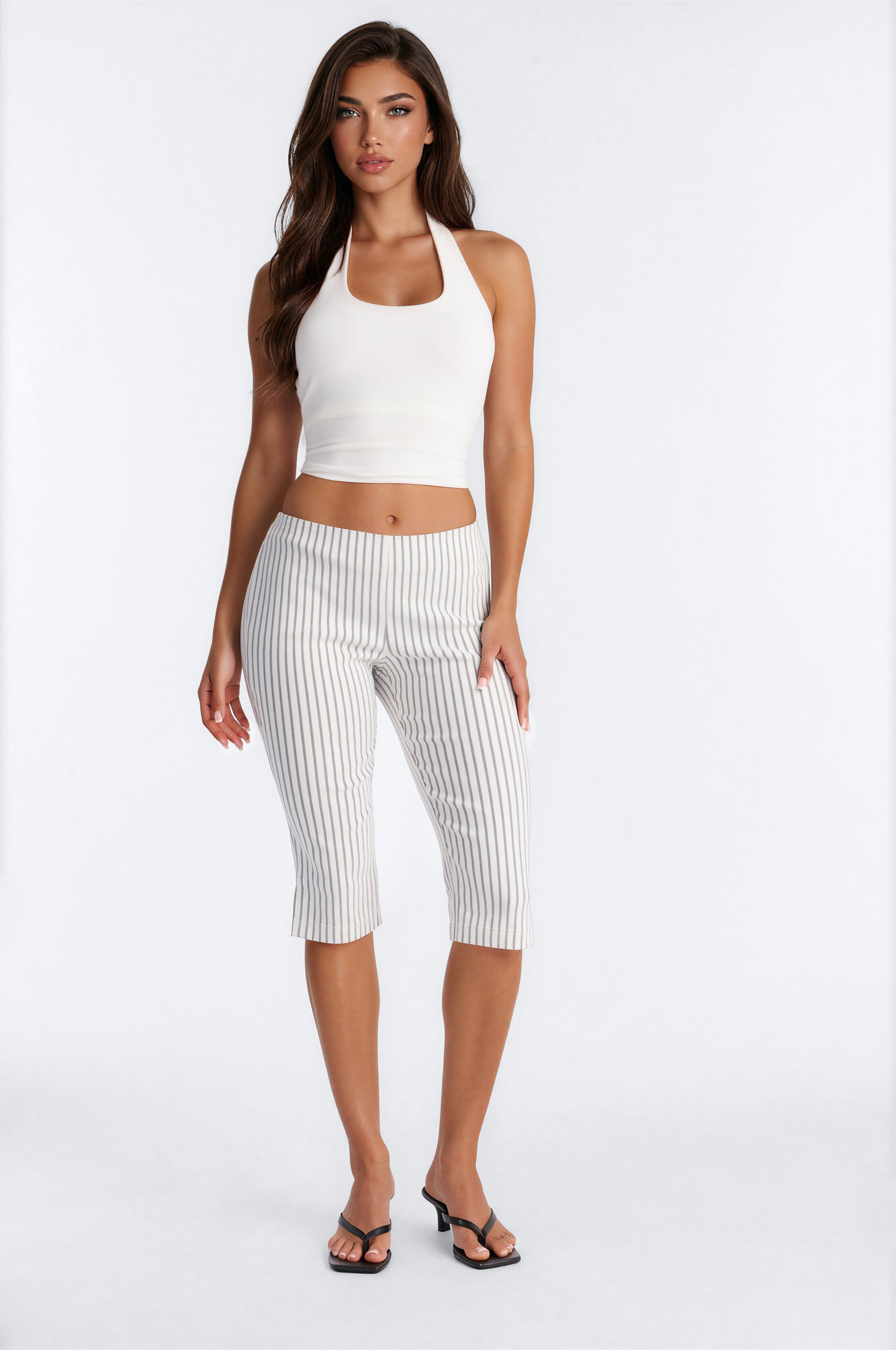 https://cdn.shopify.com/s/files/1/0293/9277/files/06-02-26_S8_7_P16612C_Whitecombo_JG_MC_09-33-35_41886-FN_Remi-_PXF.jpg?v=1781111184
