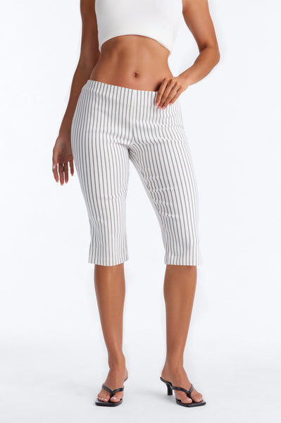 https://cdn.shopify.com/s/files/1/0293/9277/files/06-02-26_S8_7_P16612C_Whitecombo_JG_MC_09-34-24_41898-FN_Remi-_PXF.jpg?v=1781111184&with=400&height=600