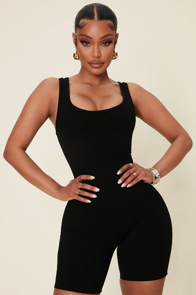 https://cdn.shopify.com/s/files/1/0293/9277/products/06-03-22Studio3_CE_RL_14-37-33_30_JP2290FN_Black_P_2136_EH.jpg?v=1680307627&with=400&height=600