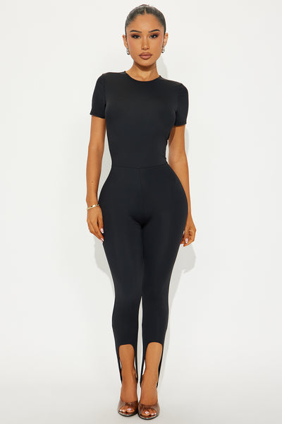 https://cdn.shopify.com/s/files/1/0293/9277/files/06-03-25_S3_50_JP16957_Black_HY_AP_14-28-01_0112_PXF.jpg?v=1749149539&with=400&height=600