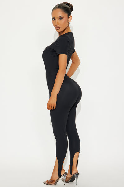 https://cdn.shopify.com/s/files/1/0293/9277/files/06-03-25_S3_50_JP16957_Black_HY_AP_14-28-46_0122_PXF.jpg?v=1749149539&with=400&height=600