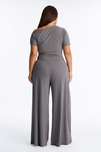https://cdn.shopify.com/s/files/1/0293/9277/files/06-03-26_S3_17_P126MS0509_Charcoal_AC_KK_10-55-58_PLUS_1950_MWA.jpg?v=1781193456&with=400&height=600