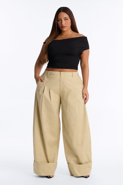 https://cdn.shopify.com/s/files/1/0293/9277/files/06-03-26_S3_18_P225PT1910_Stone_AC_KK_10-58-41_PLUS_1954_MWA.jpg?v=1781028783