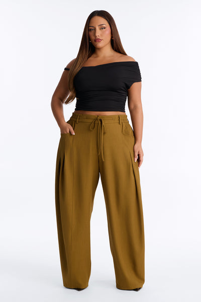 https://cdn.shopify.com/s/files/1/0293/9277/files/06-03-26_S3_19_B226PT0708_Olive_AC_KK_11-03-07_PLUS_1969_MWA.jpg?v=1781028819&with=400&height=600