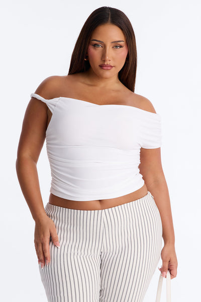 https://cdn.shopify.com/s/files/1/0293/9277/files/06-03-26_S3_2_N20733_White_AC_KK_09-41-36_PLUS_1717_BH.jpg?v=1781297160&with=400&height=600