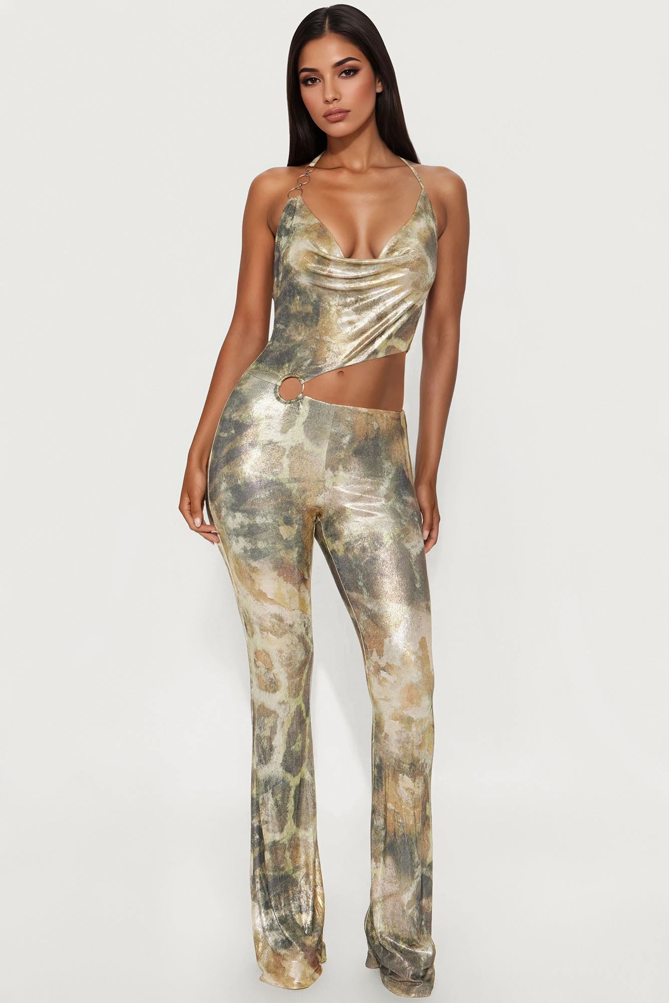 https://cdn.shopify.com/s/files/1/0293/9277/files/06-04-25_S4_31_J40046_Olivecombo_AE_AP_11-15-01_44396_CM-Amira_SG.jpg?v=1750868438