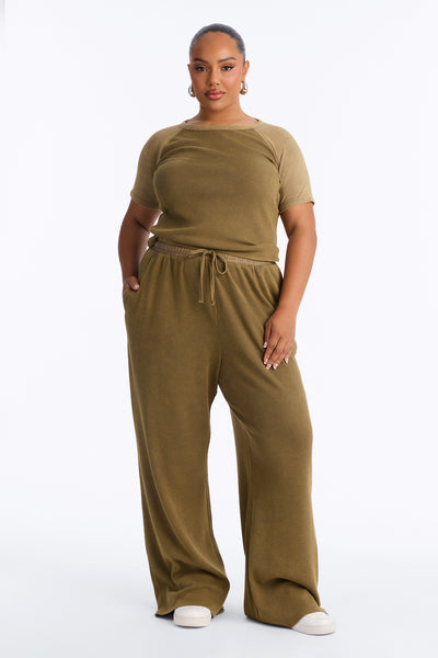https://cdn.shopify.com/s/files/1/0293/9277/files/06-04-26_S5_43_P126MS1333_Olive_LB_PC_13-52-18_PLUS_58784_MWA.jpg?v=1781028651&with=400&height=600