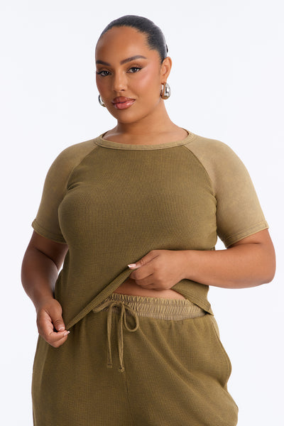 https://cdn.shopify.com/s/files/1/0293/9277/files/06-04-26_S5_43_P126MS1333_Olive_LB_PC_13-52-43_PLUS_58792_MWA.jpg?v=1781028650&with=400&height=600