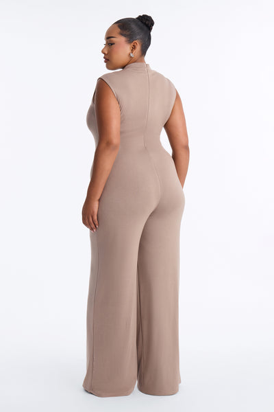 https://cdn.shopify.com/s/files/1/0293/9277/files/06-04-26_S6_25_V126JP0606_Taupe_KP_SS_11-18-11_PLUS_11438_MWA.jpg?v=1781106171&with=400&height=600