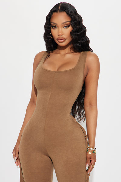 https://cdn.shopify.com/s/files/1/0293/9277/files/06-05-24_S2_2_SJ2274N_Brown_KS_RA_12-23-07_23142_PXF.jpg?v=1717780899&with=400&height=600