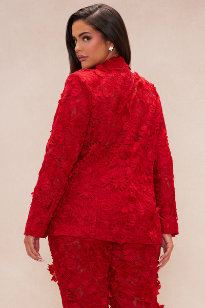 https://cdn.shopify.com/s/files/1/0293/9277/files/06-05-24_S5_14_B47357_Red_KF_IM_11-37-29_PLUS_16767_PXF.jpg?v=1717777641&with=400&height=600