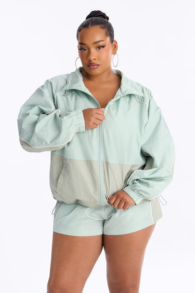 https://cdn.shopify.com/s/files/1/0293/9277/files/06-05-26_S1_17_FN250701117_Sagecombo_KK_KT_11-38-29_PLUS_0362_MWA.jpg?v=1781044285&with=400&height=600