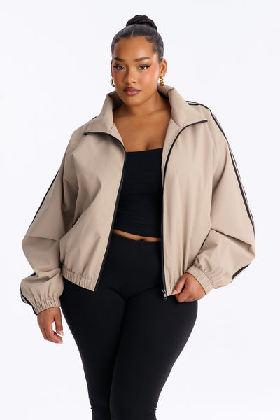 https://cdn.shopify.com/s/files/1/0293/9277/files/06-05-26_S1_35_ZDPDSJZO25052_Khakicombo_KK_KT_14-27-03_PLUS_0682_MWA.jpg?v=1781044683&with=400&height=600