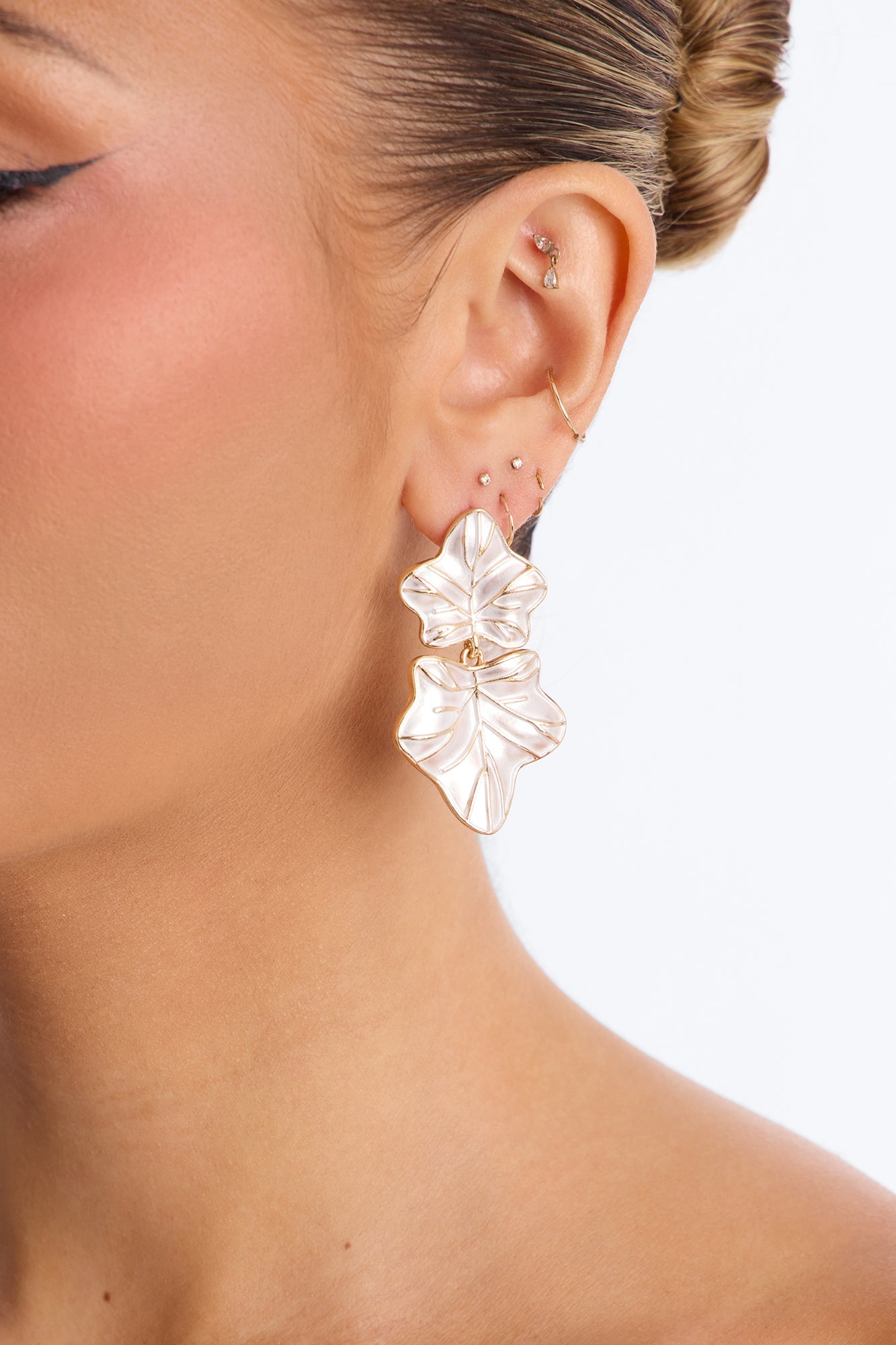https://cdn.shopify.com/s/files/1/0293/9277/files/06-05-26_S7_10_TSGZ663_WhiteGold_ZSR_JG_RL_10-44-36_16513_PXF.jpg?v=1781025859