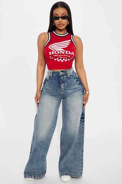 https://cdn.shopify.com/s/files/1/0293/9277/files/06-06-25_S2_18_JTR0016J3268_Red_CXB_AC_15-09-41_0117_PXF.jpg?v=1749495086&with=400&height=600