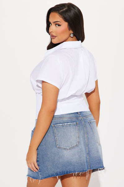 https://cdn.shopify.com/s/files/1/0293/9277/files/06-07-24_S5_51_J4L9870W_White_AZ_SS_IM_14-24-58_PLUS_19216_PXF.jpg?v=1718218426&with=400&height=600
