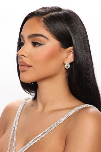 https://cdn.shopify.com/s/files/1/0293/9277/products/06-08-22Studio4_KJ_KP_13-47-19_72_TSER880698_Silver_P_3044_JB.jpg?v=1655309450&with=400&height=600