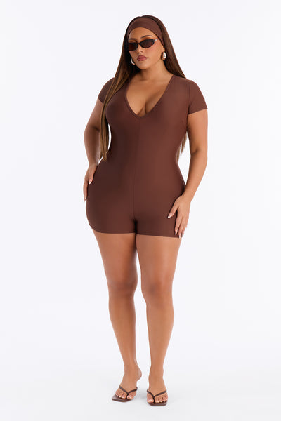 https://cdn.shopify.com/s/files/1/0293/9277/files/06-08-26_S4_50_V126RP0622_Chocolate_ZSR_TK_SS_15-25-22_PLUS_32811_MWA.jpg?v=1781115042&with=400&height=600