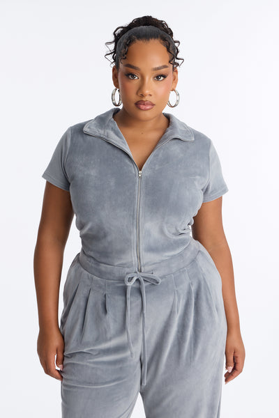 https://cdn.shopify.com/s/files/1/0293/9277/files/06-08-26_S9_30_B126JP1101_Charcoal_JZ_JS_13-15-39_PLUS_2080_MWA.jpg?v=1781294493&with=400&height=600