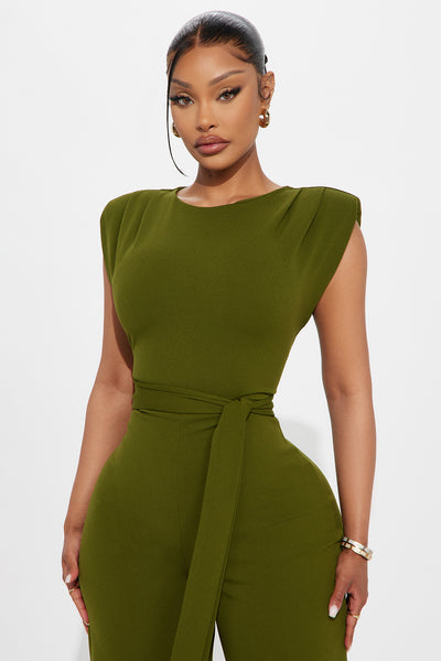 https://cdn.shopify.com/s/files/1/0293/9277/files/06-09-25_S2_6_WP8431_Olive_CXB_RL_14-29-20_0189_PXF.jpg?v=1749666002&with=400&height=600
