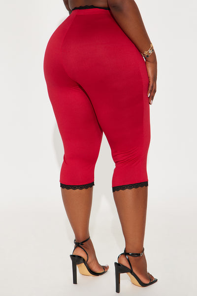 https://cdn.shopify.com/s/files/1/0293/9277/files/06-09-25_S3_67_KJGB4081454_Red_KJ_SS_15-03-30_PLUS_2633_PXF.jpg?v=1749749602&with=400&height=600