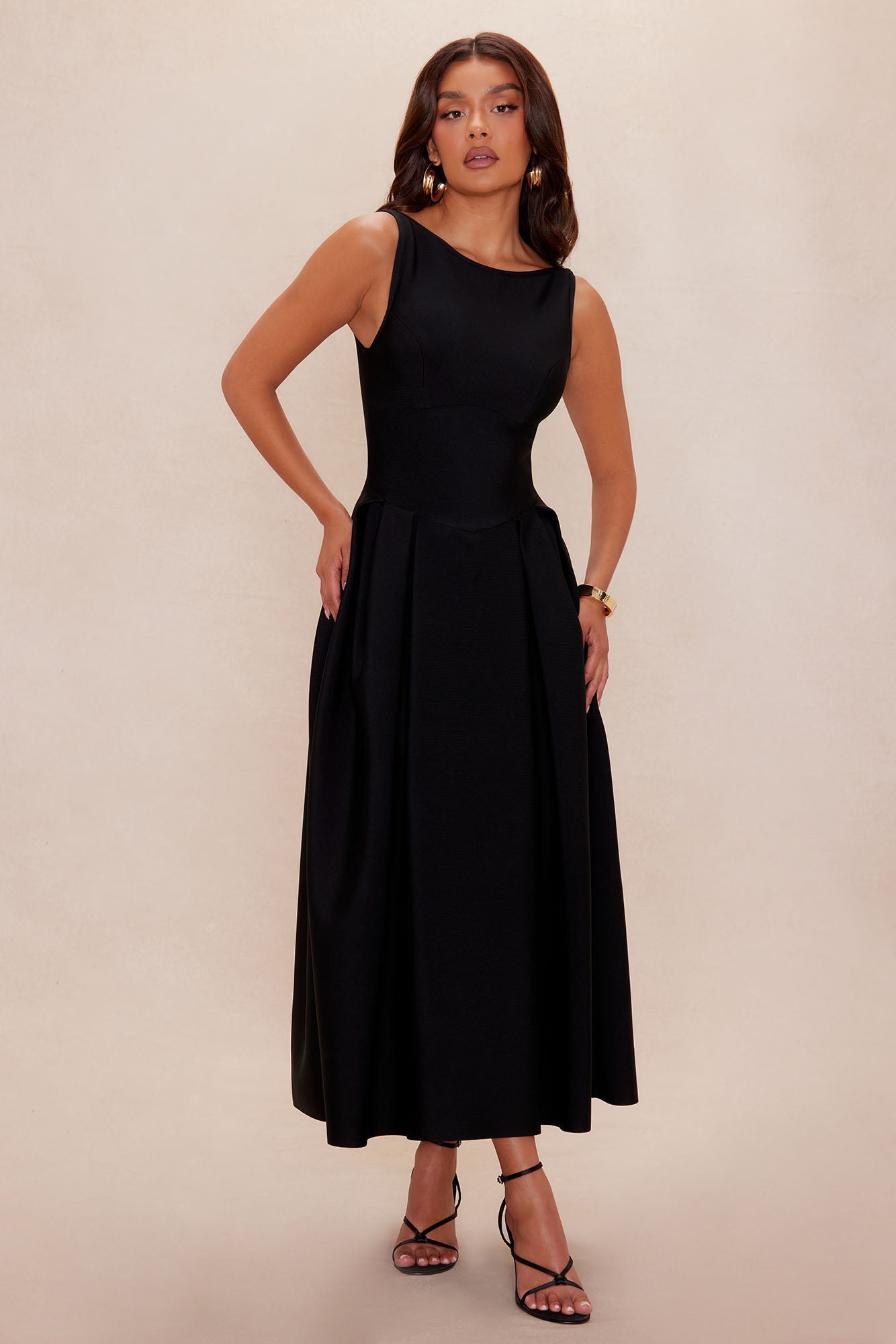 https://cdn.shopify.com/s/files/1/0293/9277/files/06-09-25_S5_36_24GWY4329_Black_ZSR_RA_DO_14-14-38_66997_EH.jpg?v=1749513635