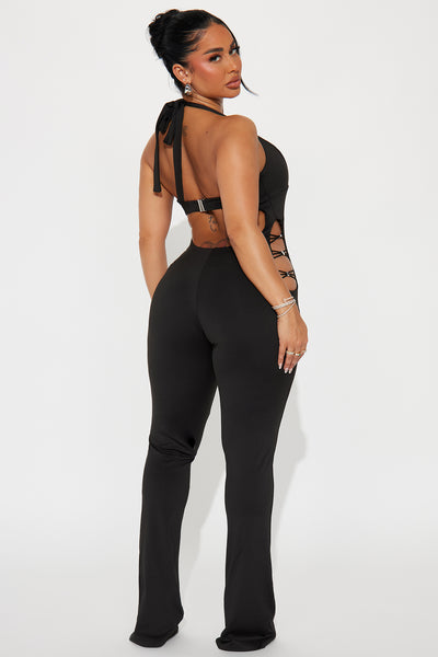 https://cdn.shopify.com/s/files/1/0293/9277/files/06-10-24_S1_54_KSWJ4032904_Black_TK_JS_15-10-28_87179_PXF.jpg?v=1718316535&with=400&height=600