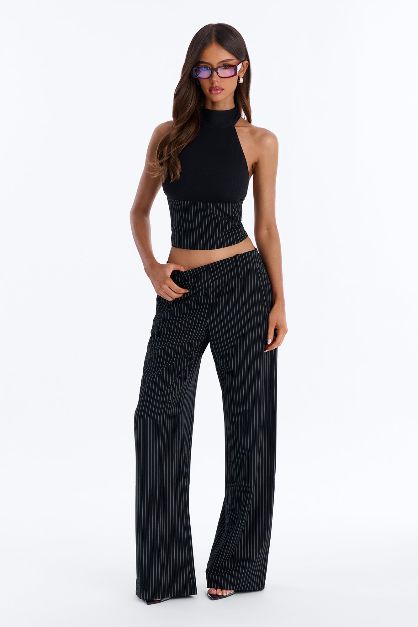 https://cdn.shopify.com/s/files/1/0293/9277/files/06-10-26_S1_16_V126MS1912306_Black_TK_EW_11-04-06_0237_PXF.jpg?v=1781539243