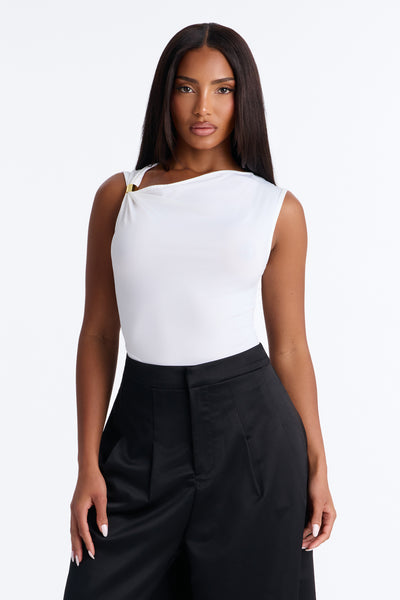 https://cdn.shopify.com/s/files/1/0293/9277/files/06-10-26_S2_8_J6Q6484C_White_LB_IM_11-08-31_37345_PXF.jpg?v=1781216096&with=400&height=600