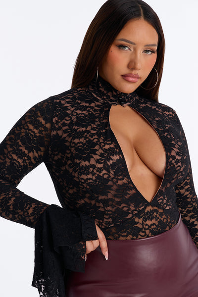 https://cdn.shopify.com/s/files/1/0293/9277/files/06-10-26_S8_11_T8463_Black_JG_DR_11-29-51_PLUS_44478_MWA.jpg?v=1781715320&with=400&height=600