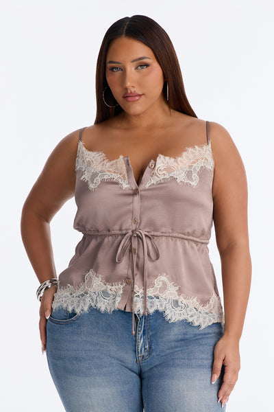 https://cdn.shopify.com/s/files/1/0293/9277/files/06-10-26_S8_34_BWT1124C_Taupe_JG_DR_14-49-08_PLUS_44973_MWA.jpg?v=1781372271&with=400&height=600