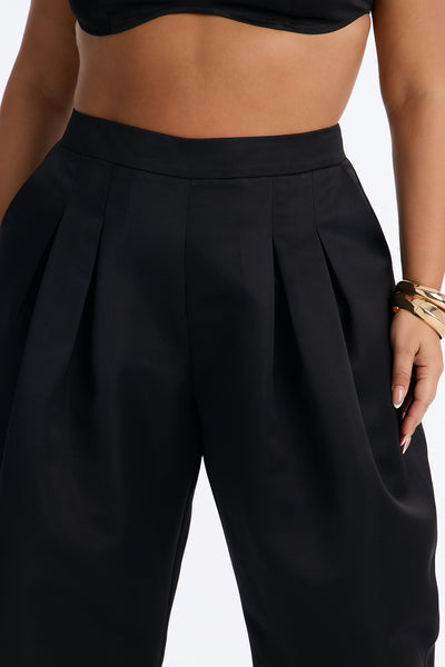 https://cdn.shopify.com/s/files/1/0293/9277/files/06-10-26_S8_41_B225PT1118_Black_JG_DR_15-12-58_PLUS_102528_MWA.jpg?v=1781715699&with=400&height=600