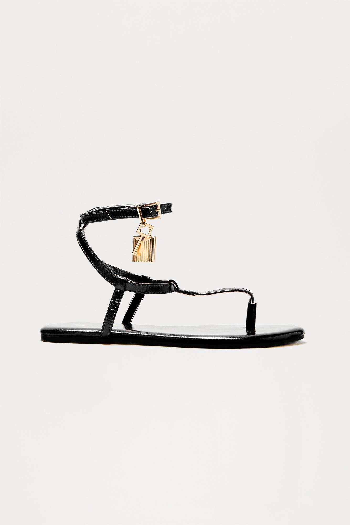 https://cdn.shopify.com/s/files/1/0293/9277/files/06-11-24_S15_30_MARLO91_Black_CZ_13-19-00_0605_SG_ES.jpg?v=1720799190