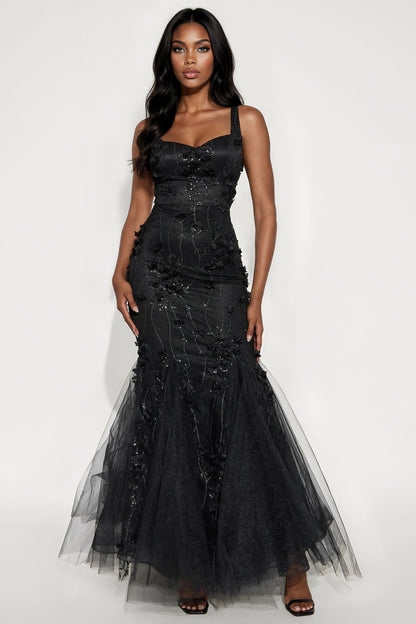 https://cdn.shopify.com/s/files/1/0293/9277/files/06-11-25_S8_23_FN1100FN_Black_CR_AP_11-56-58_1201-Adia_PXF_CM.jpg?v=1753727924