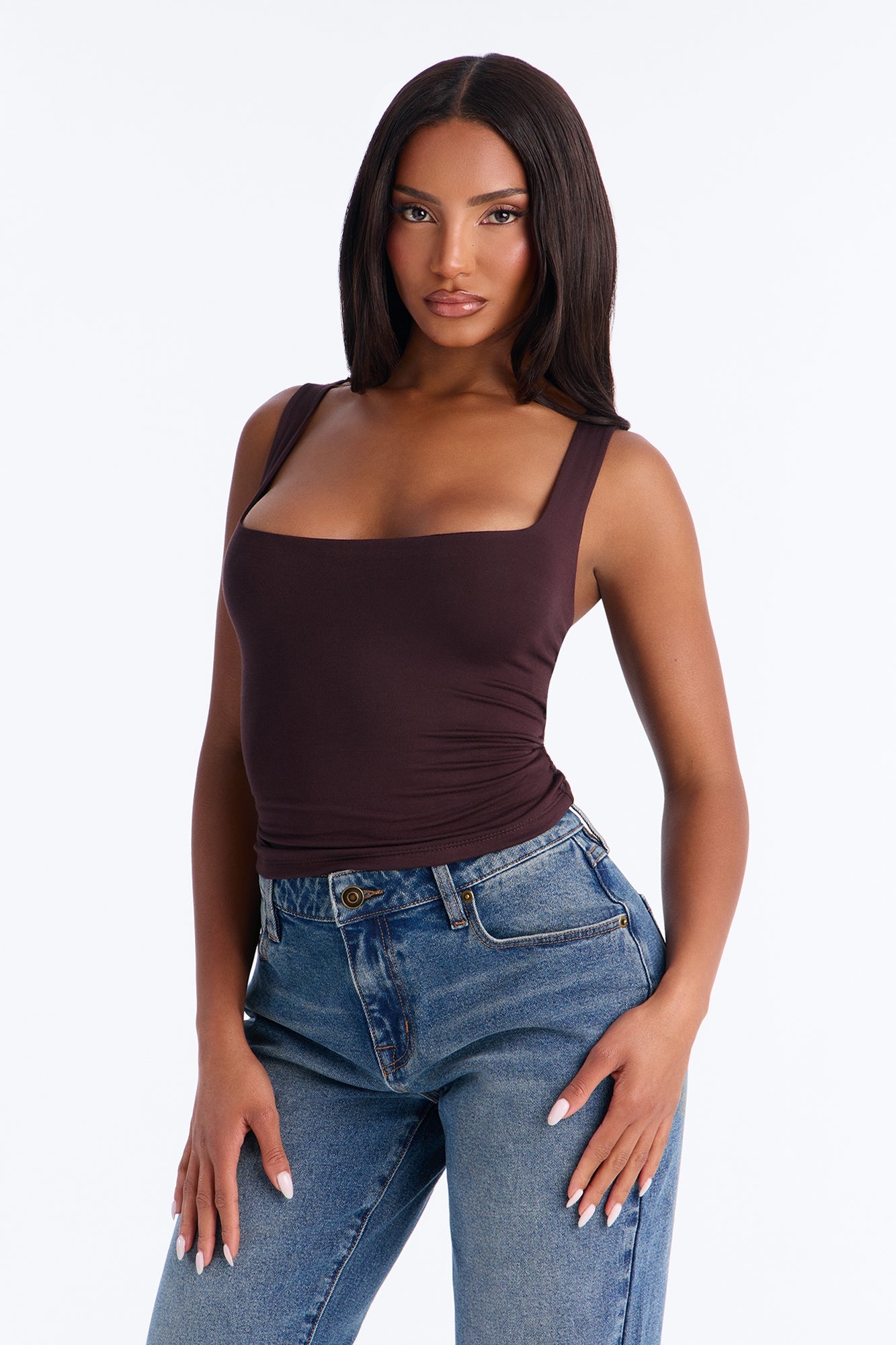 https://cdn.shopify.com/s/files/1/0293/9277/files/06-11-26_S4_4_JK51865A_Chocolate_KK_RK_10-37-45_34757_PXF.jpg?v=1781559403
