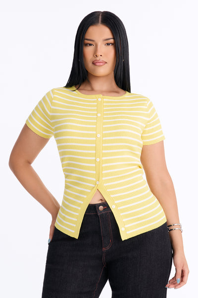https://cdn.shopify.com/s/files/1/0293/9277/files/06-11-26_S7_26_KWST4090302_Yellowcombo_LB_IM_13-30-56_PLUS_20866_MWA.jpg?v=1781639973&with=400&height=600