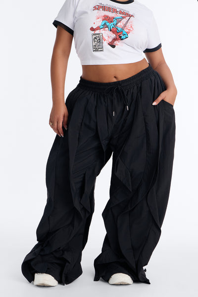 https://cdn.shopify.com/s/files/1/0293/9277/files/06-11-26_S8_23_B226PT1301_Black_MB_DJ_15-38-57_PLUS_0954_PXF.jpg?v=1781632306&with=400&height=600